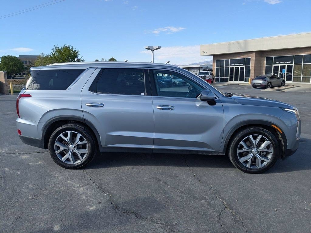 Used 2020  Hyundai SEL image 7