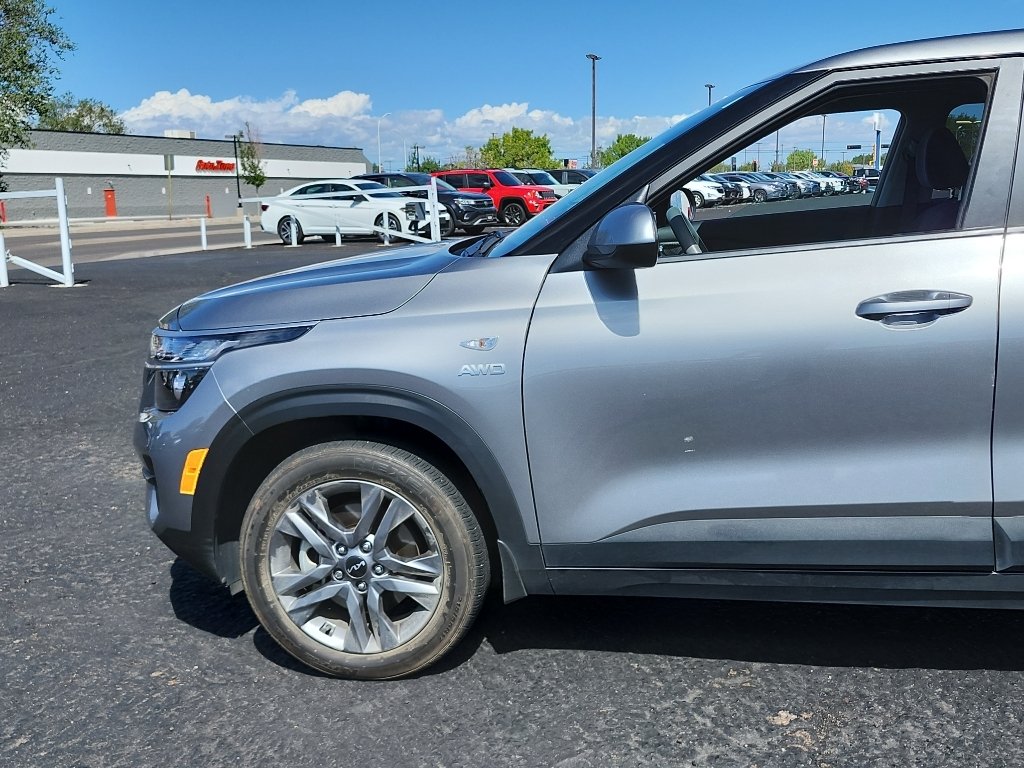 Used 2023 Steel Gray Kia LX image 10