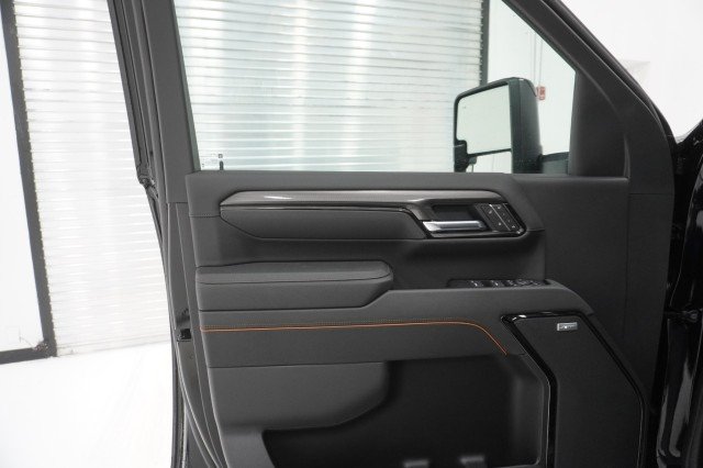 2026 GMC Sierra 2500HD AT4 - Photo 18