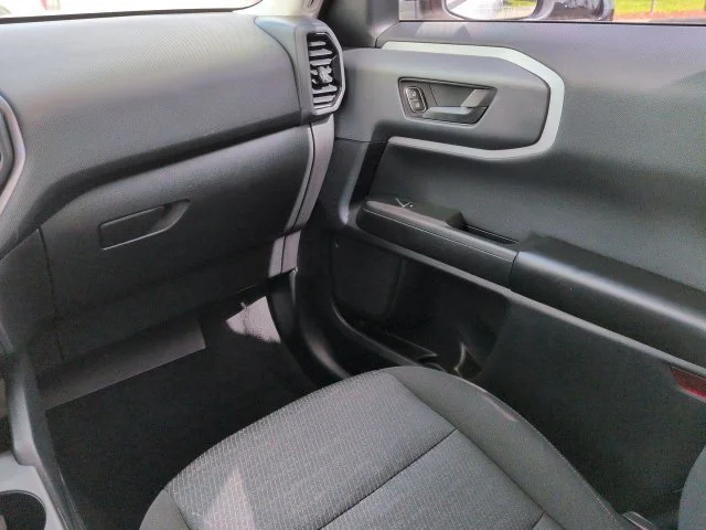 Certified Used 2022 Oxford White Ford Base image 17