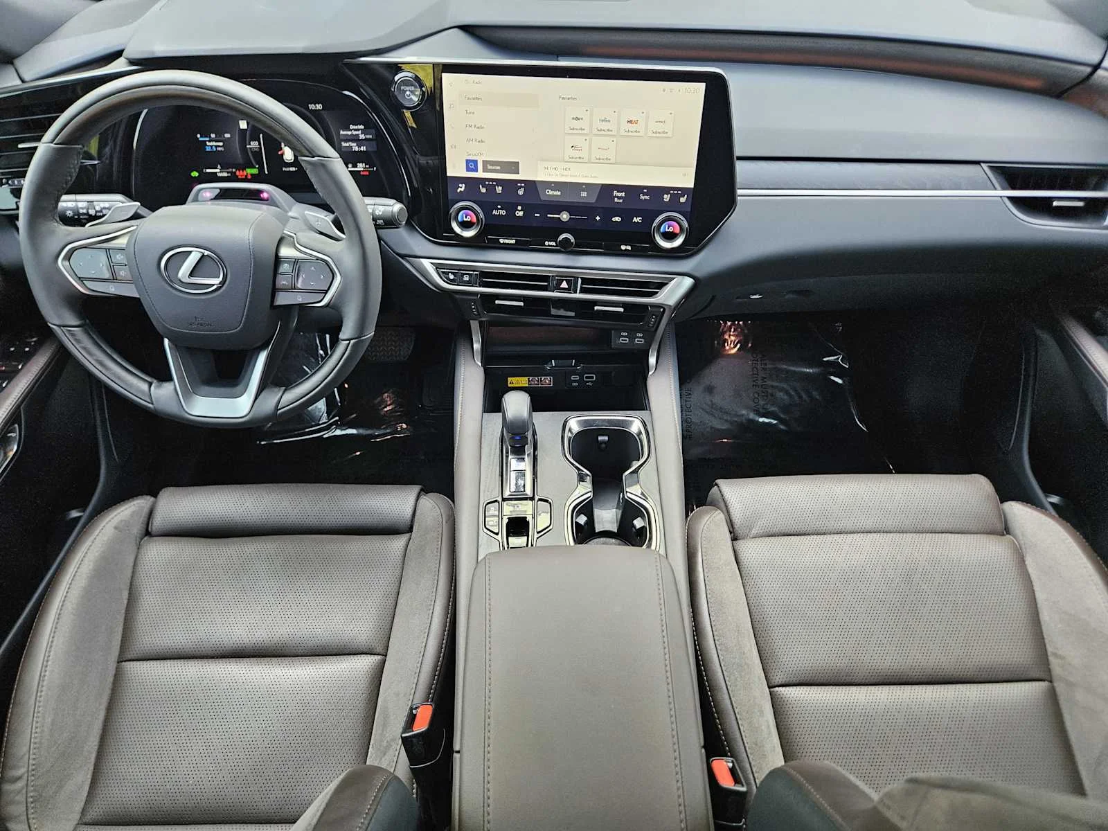 Certified Used 2025 CAVIAR Lexus Luxury image 21