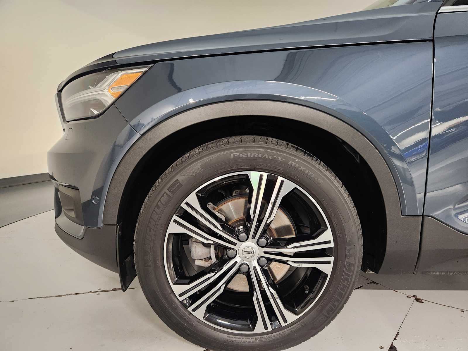 Used 2021 Denim Blue Metallic Volvo Inscription image 11