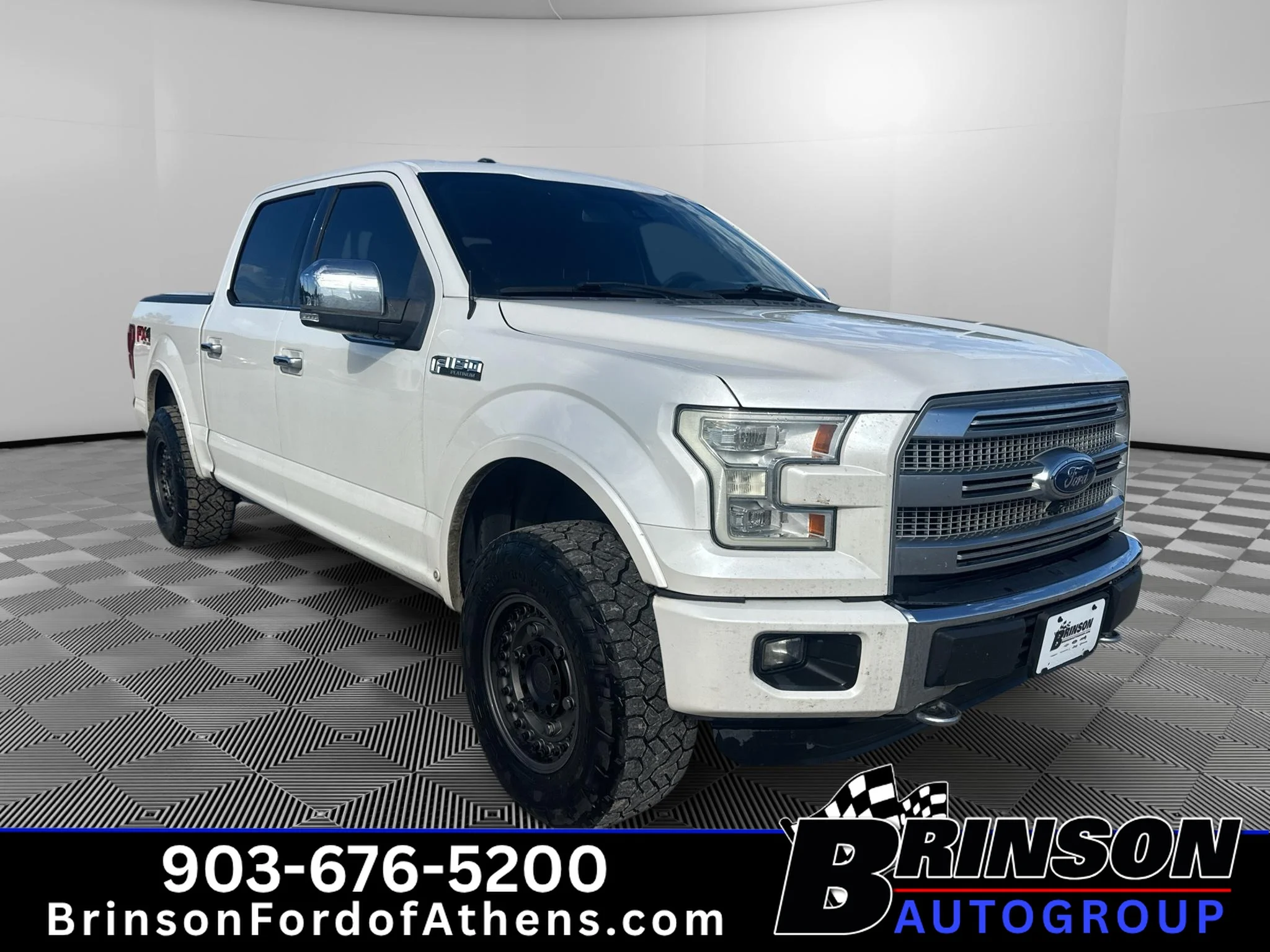 Used 2015 White Platinum Tri-Coat Metallic Ford Platinum image 3