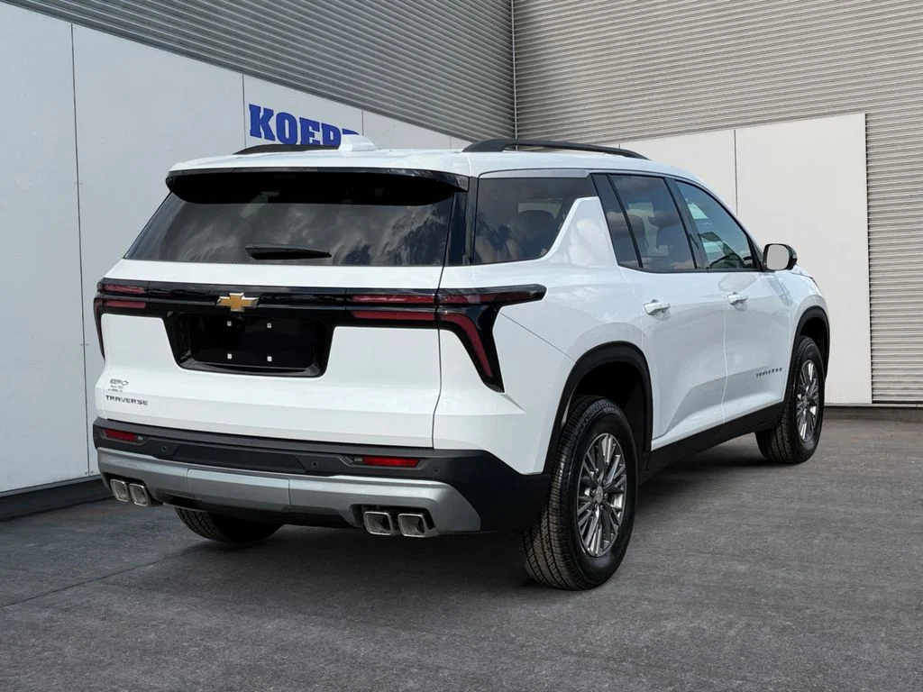 New 2027 Summit White Chevrolet LT image 5