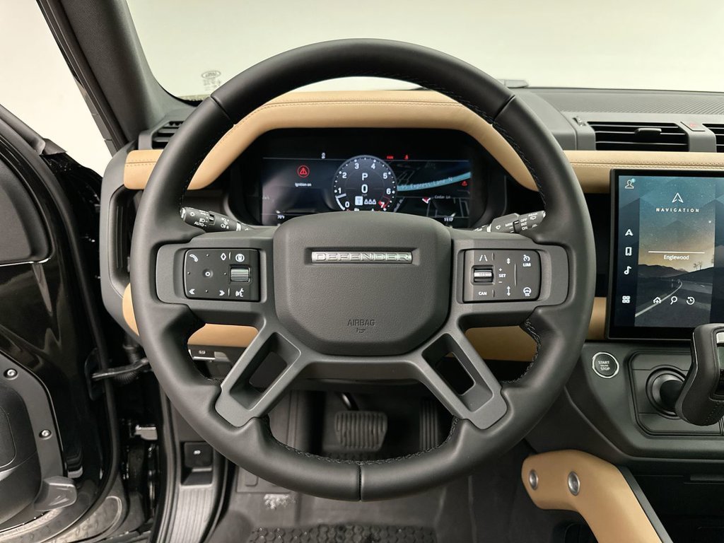 New 2026 Santorini Black Metallic Land Rover S image 15