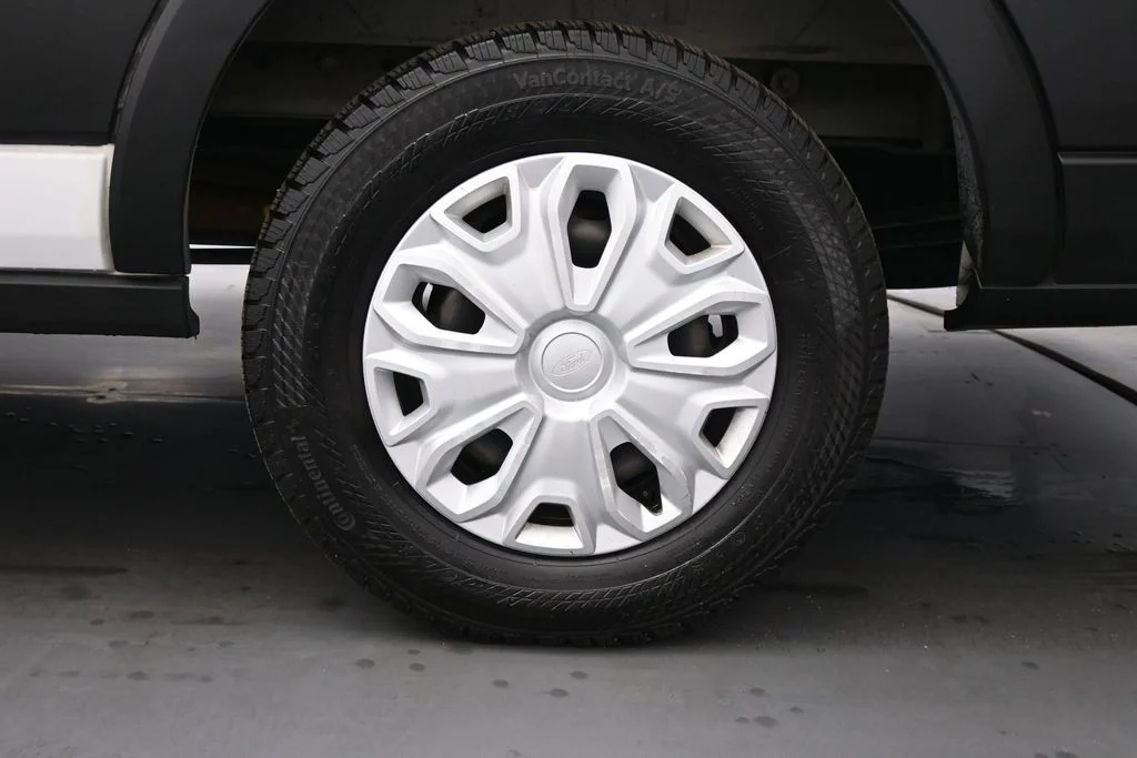 Used 2019 White Ford XLT image 22