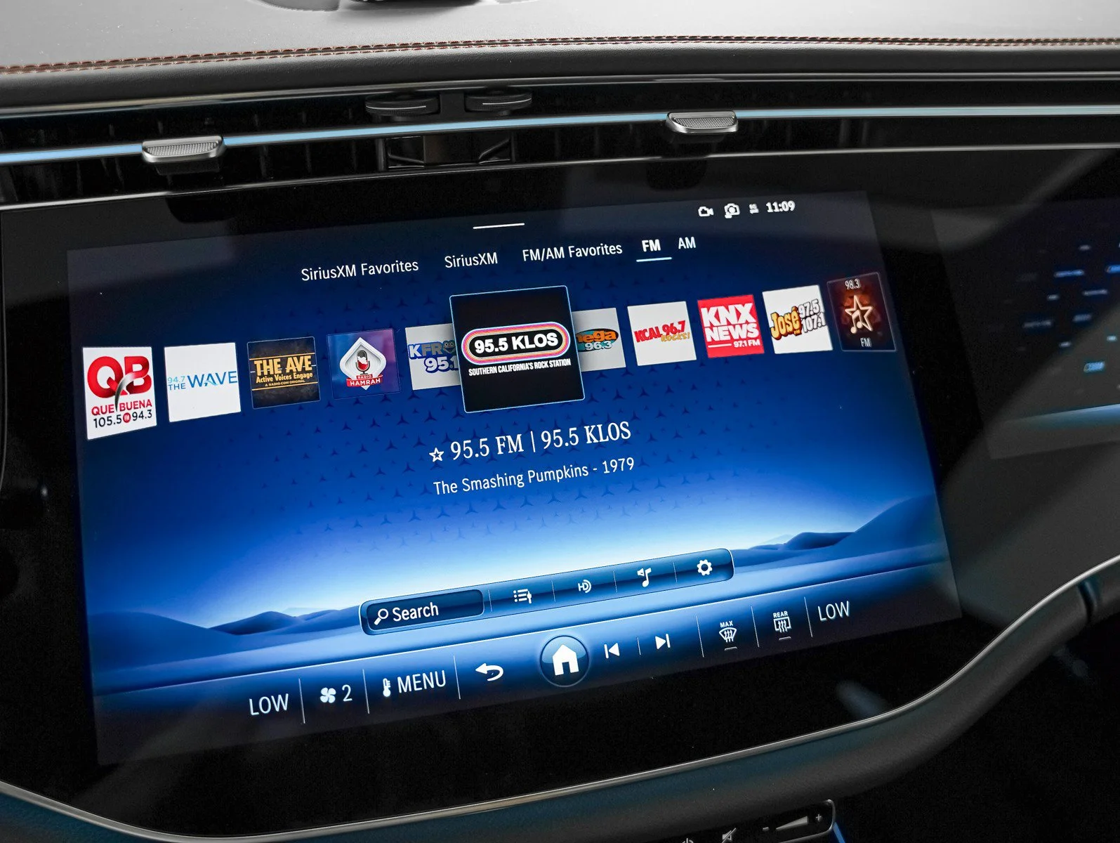 New 2027 Polar White Mercedes-Benz AMG® E 53 Hybrid image 19