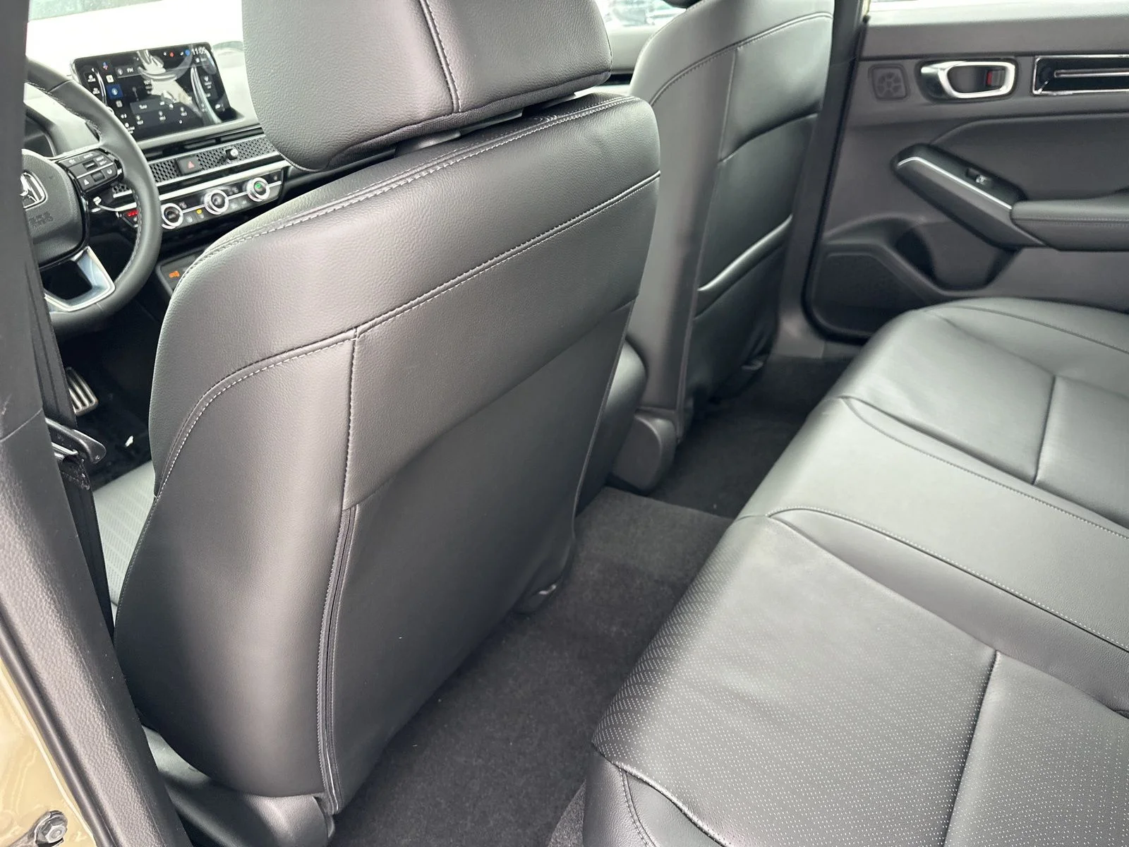 2026 Honda Civic Hatchback Sport Touring - Photo 17