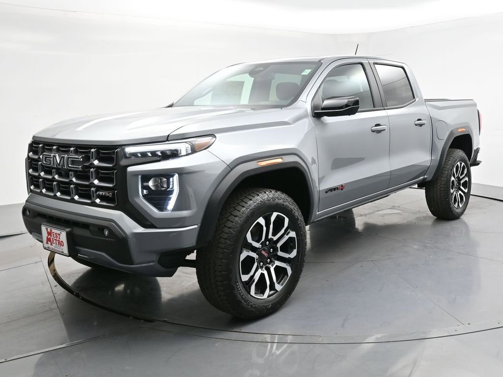 2026 GMC Canyon 4WD AT4 Crew Cab Short Box's photo