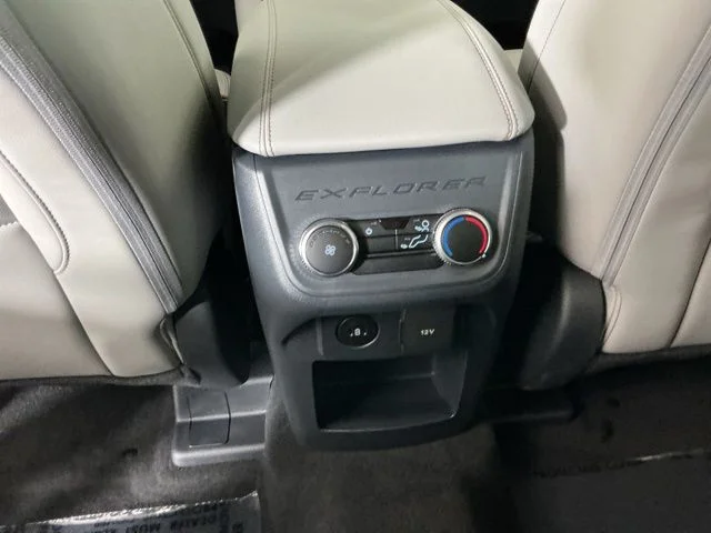 New 2026 Carbonized Gray Metallic Ford Active image 25