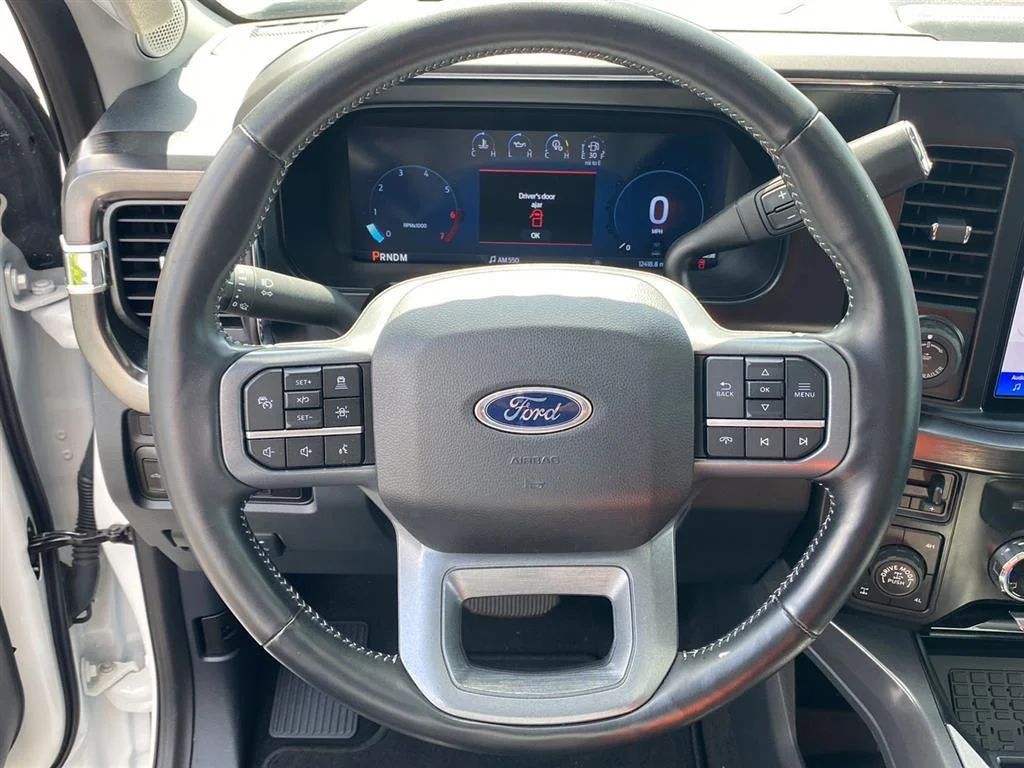 Used 2024 Star White Ford LARIAT image 13