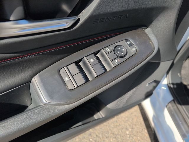 2026 Nissan Sentra SR - Photo 9
