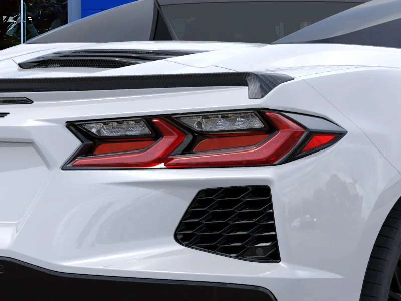 New 2027 Arctic White Chevrolet 2LT image 11