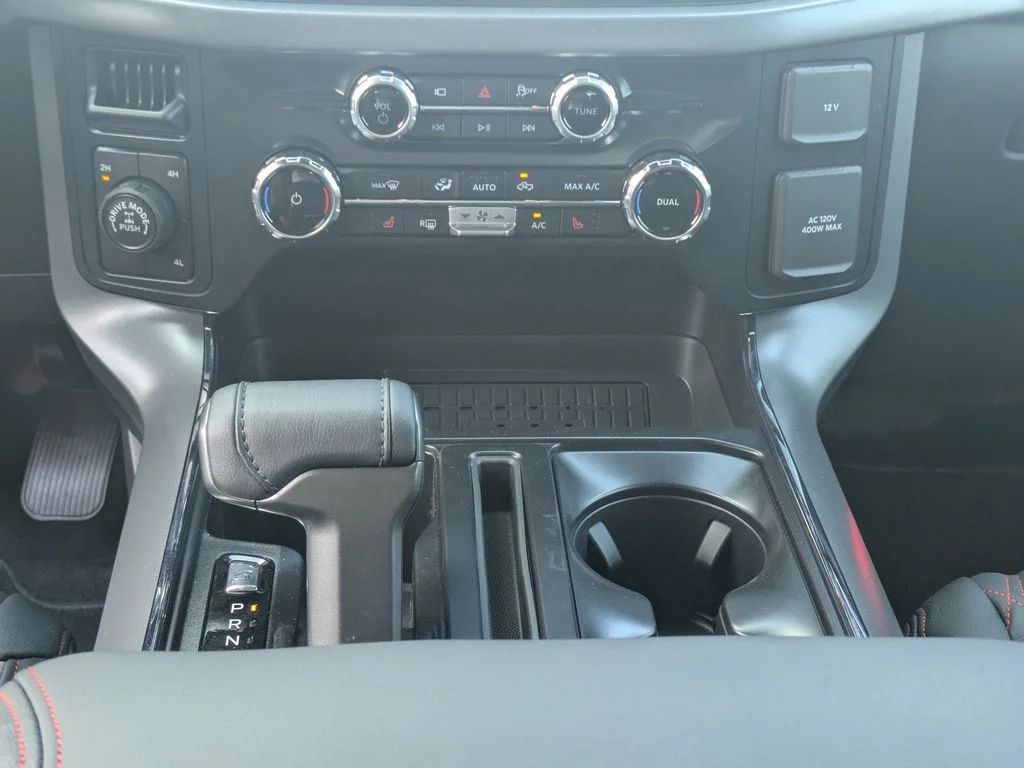New 2026 Avalanche Ford XLT image 23