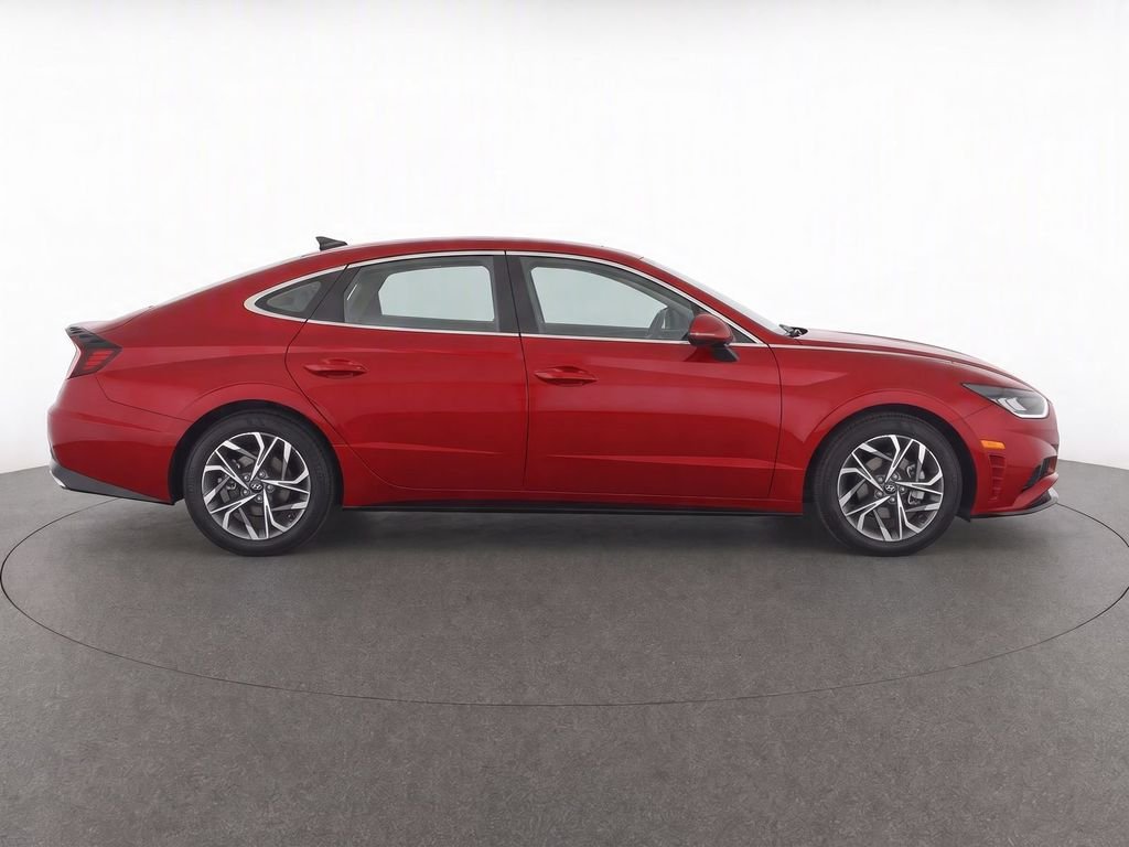 Used 2023 Red Hyundai SEL image 8