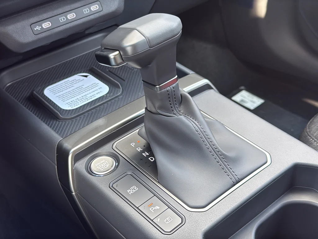 New 2027 Gray Kia S image 39