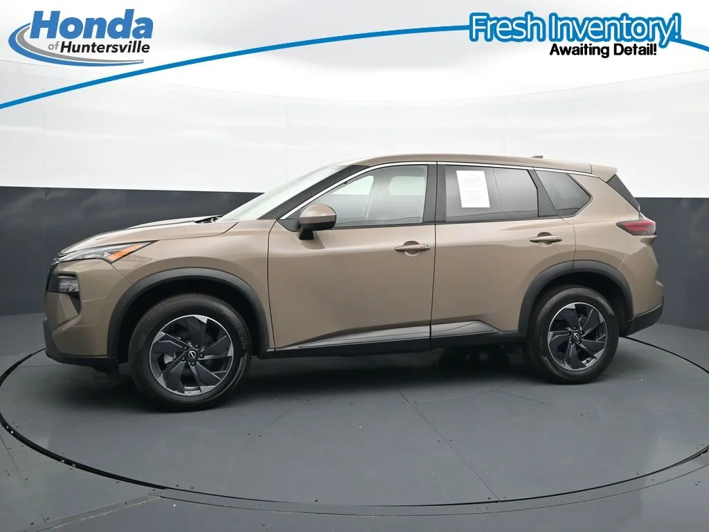 2025 Nissan Rogue SV - Photo 6