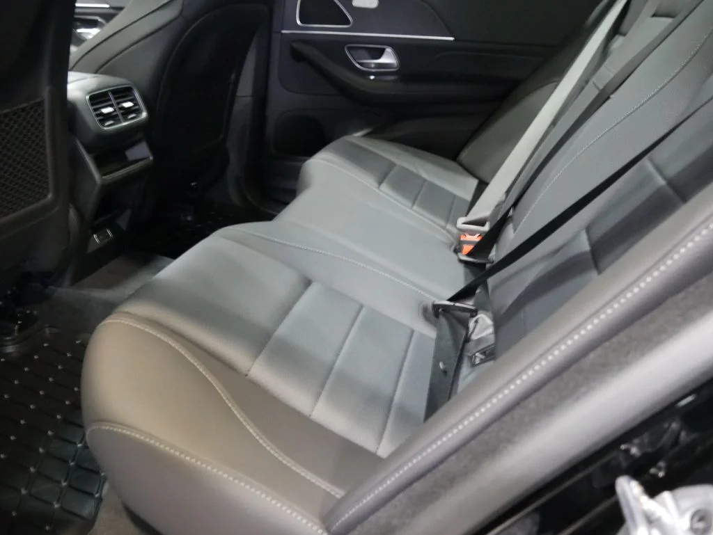 Used 2026 Black Mercedes-Benz GLE 350 image 17