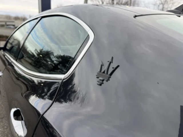 Used 2022 Nero Ribelle Metallic Maserati Modena Q4 ~NERO/ROSSO /Pieno Fiore image 7