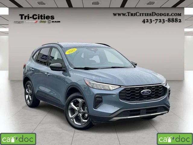 Pre-Owned 2025 Ford Escape ST-Line