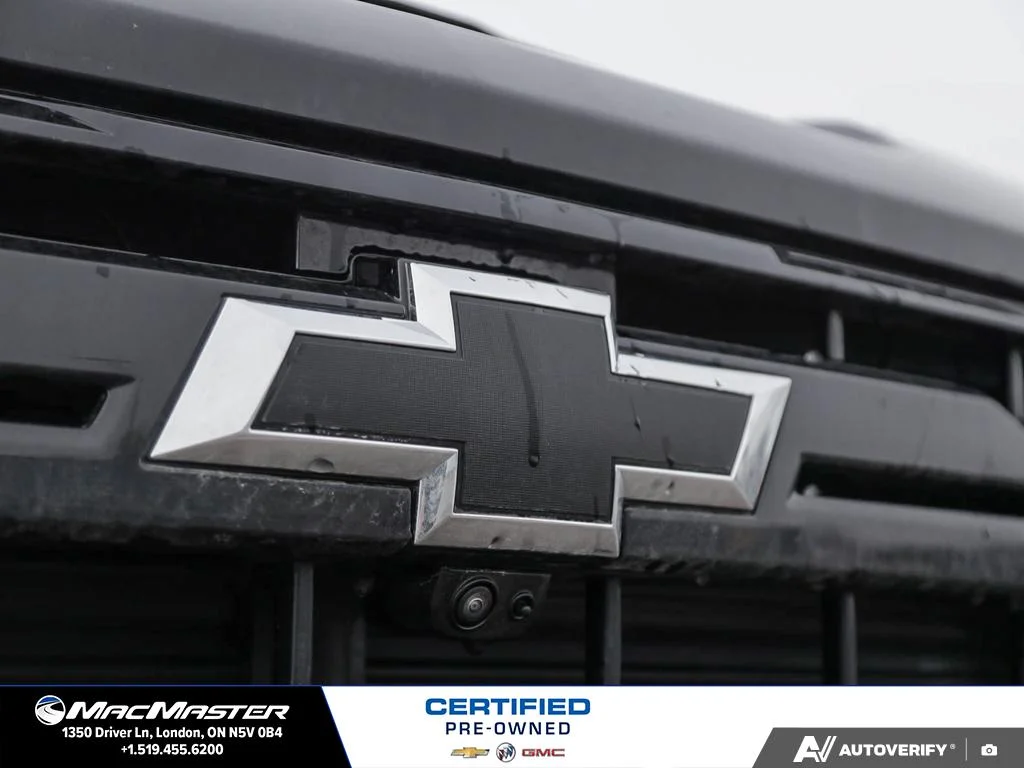 Used 2025  Chevrolet LTZ image 12