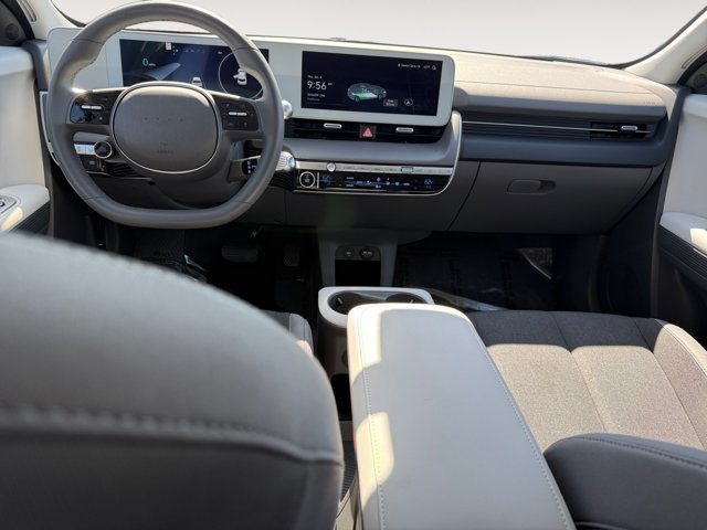 Certified Used 2024 Atlas White Hyundai  image 15