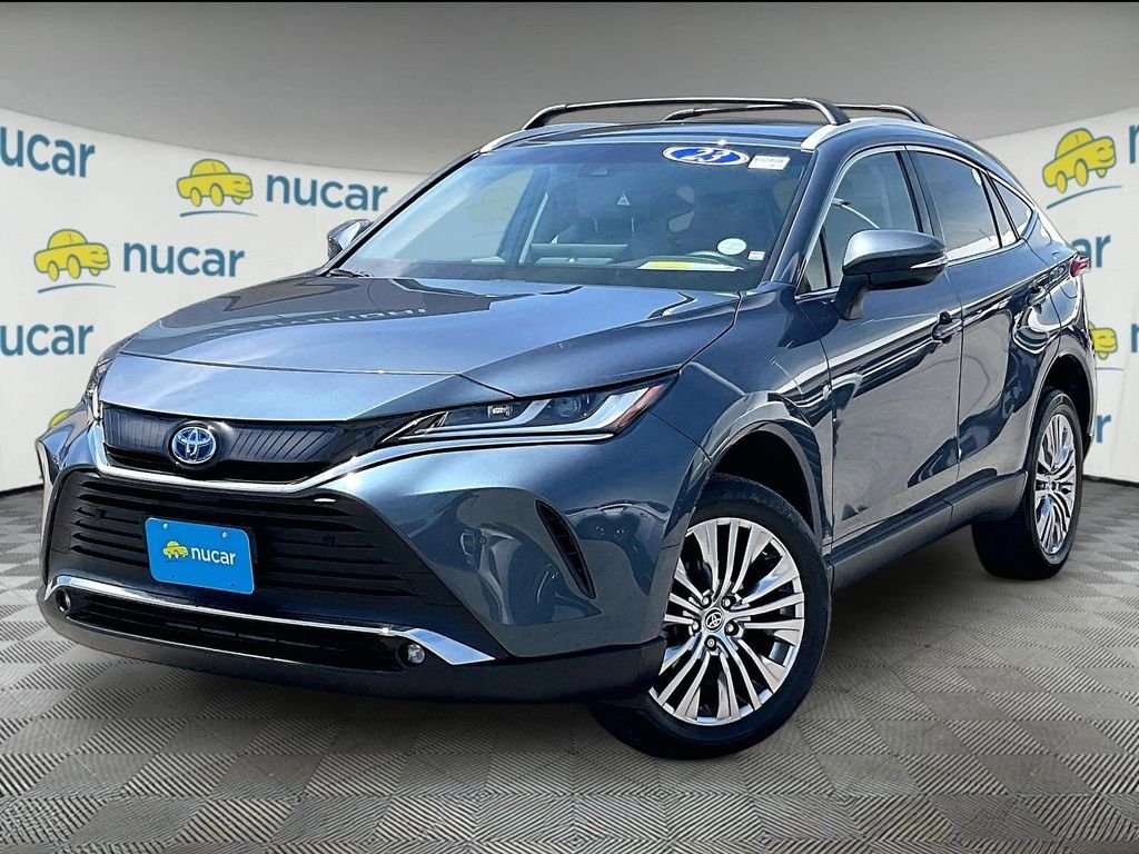 Used 2023 Gray Toyota XLE image 3