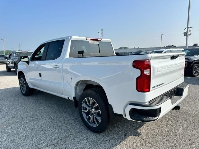 New 2026 Summit White Chevrolet RST image 3