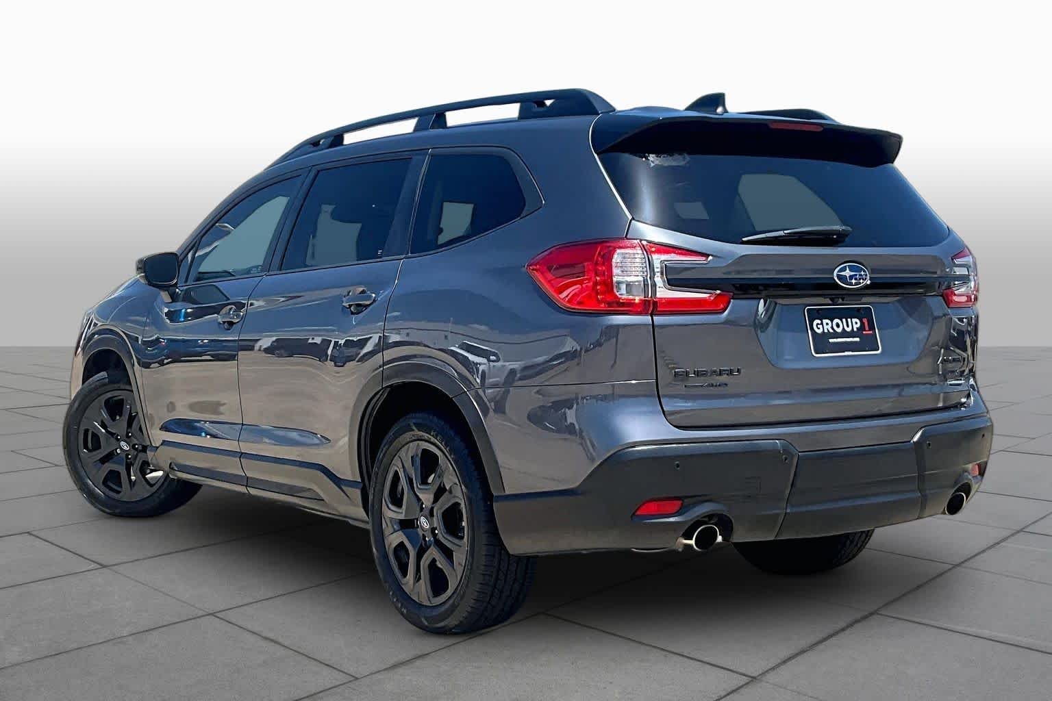 Used 2024 Magnetite Gray Metallic Subaru Onyx Edition image 12