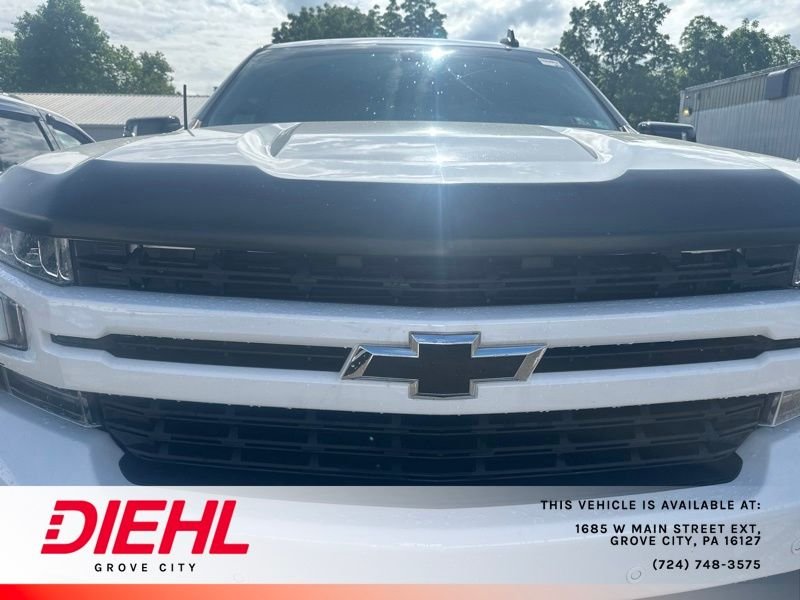 Used 2022 White Chevrolet RST image 6