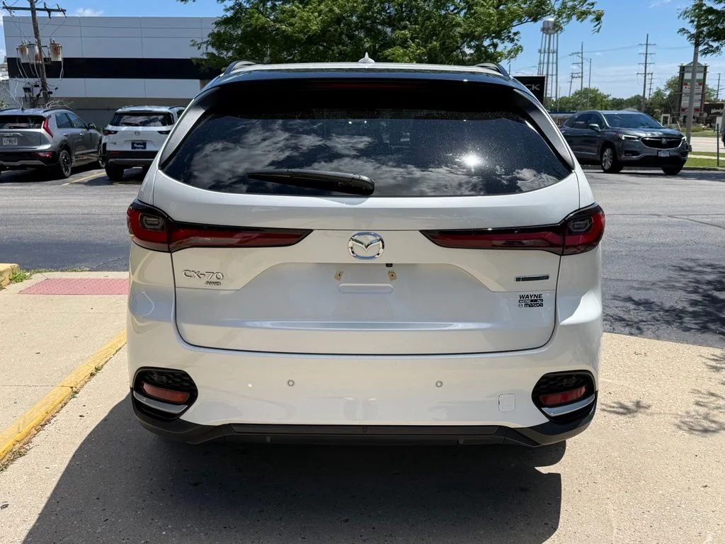 Used 2025 White Mazda Premium image 6