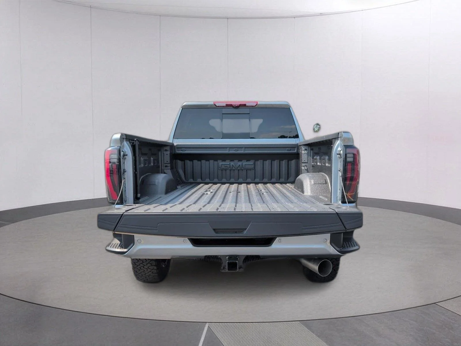 New 2026 Sterling Metallic GMC AT4 image 5