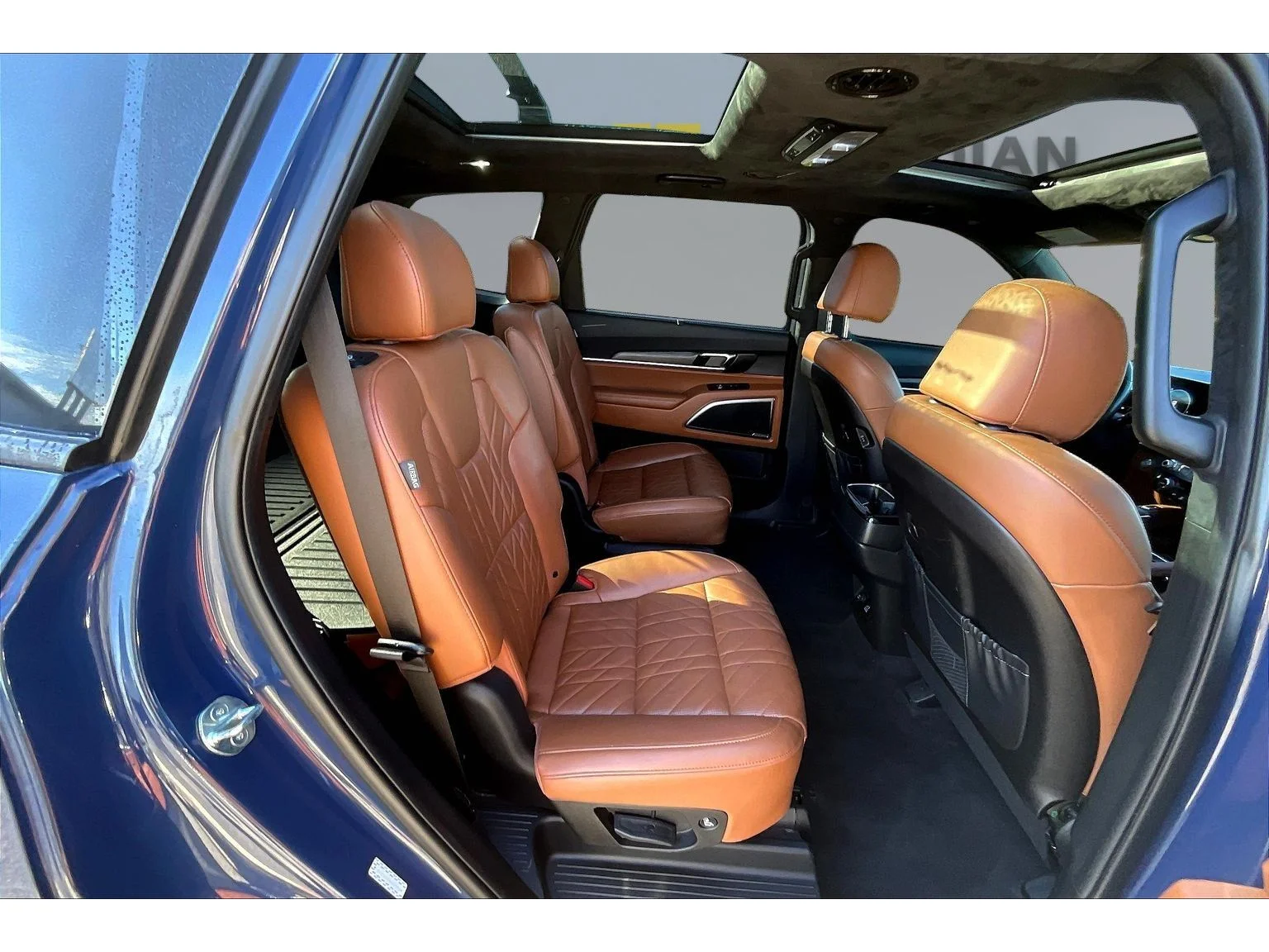 Used 2024  Kia SX Prestige X-Pro image 19