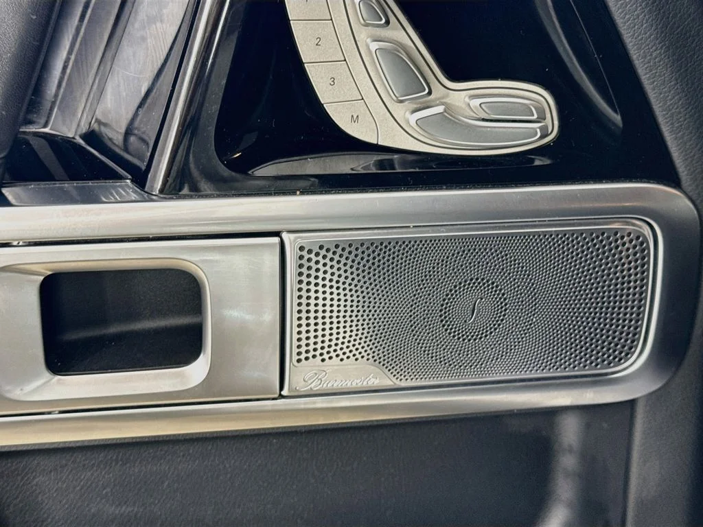 Used 2025 White Mercedes-Benz G 550 image 19