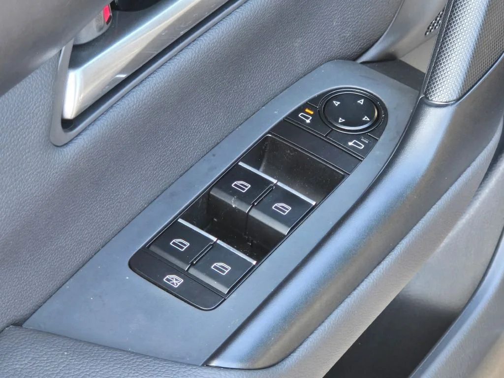 Used 2026 Gray Metallic Mazda Premium image 19