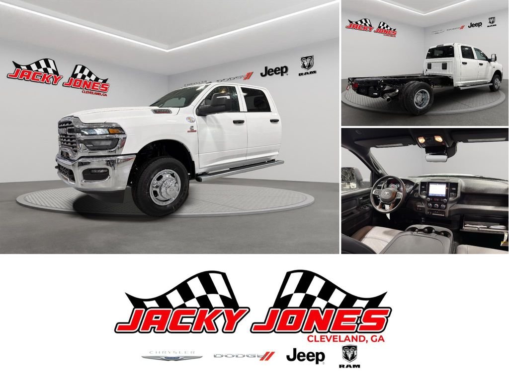 New 2026 Bright White Clear-Coat Exterior Paint RAM Tradesman image 38