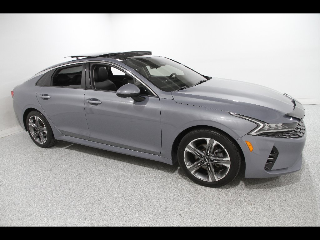 2022 Kia K5