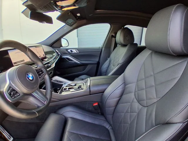 2025 BMW X6 40i - Photo 22