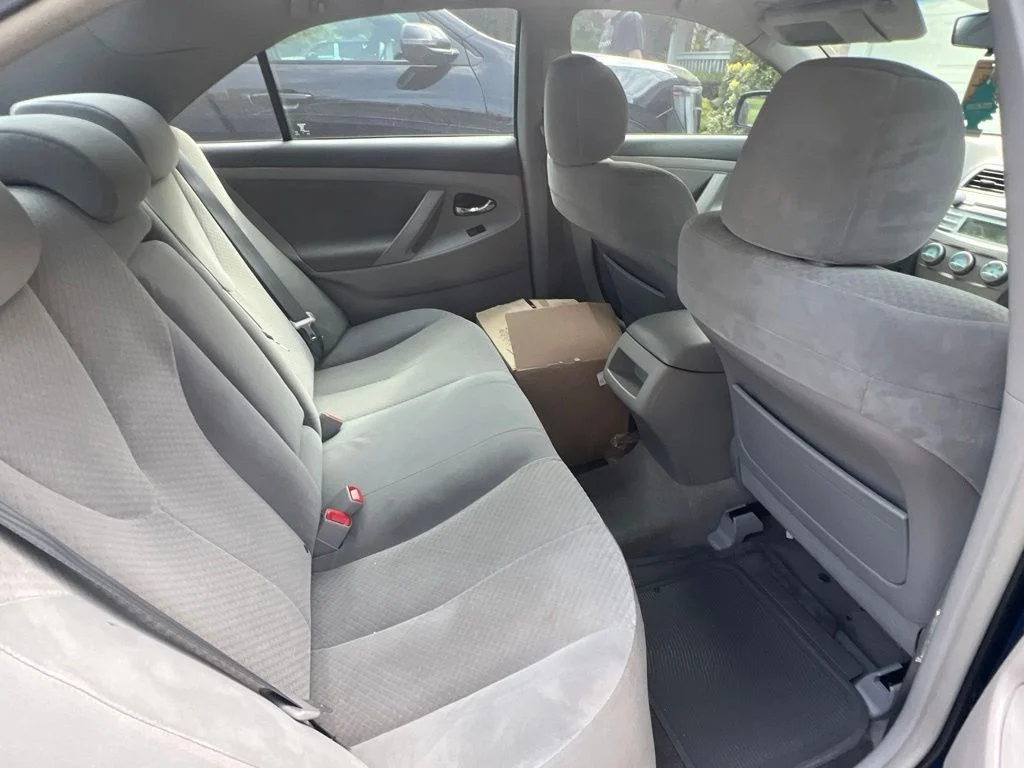 Used 2007 Blue Toyota  image 4