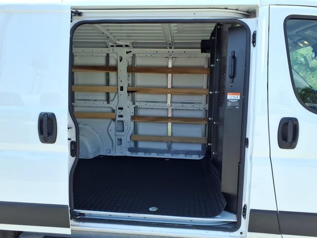 Used 2025  Ram Tradesman image 6