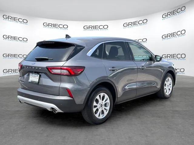 Used 2024 Gray Ford Active image 7