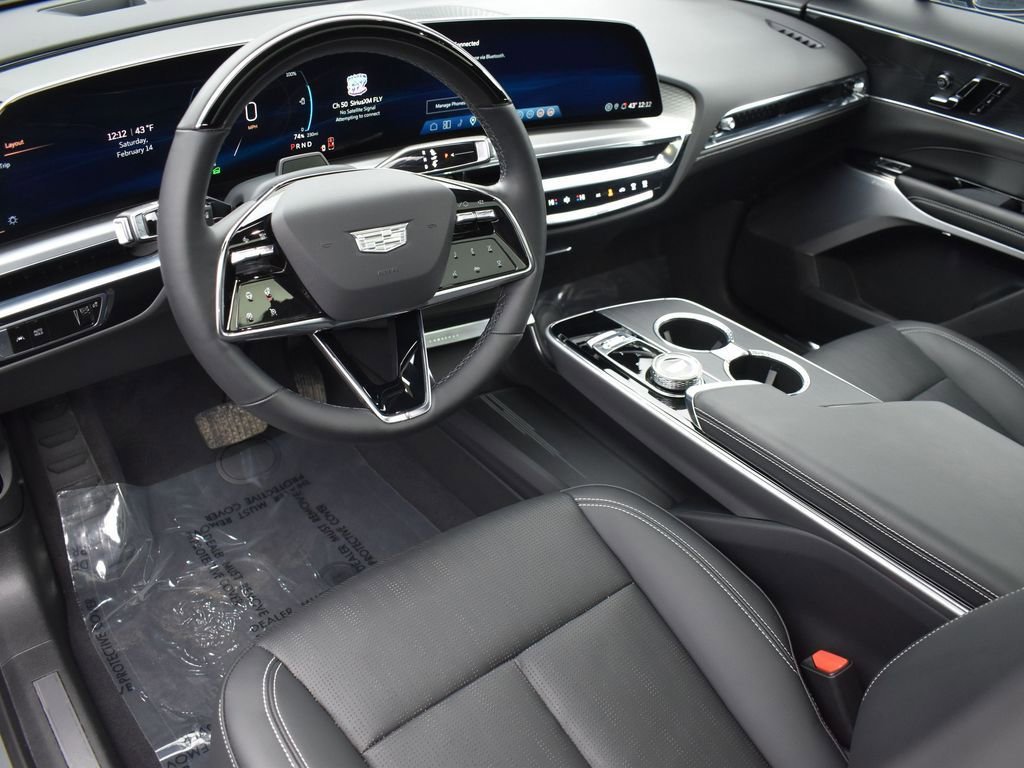 2024 CADILLAC LYRIQ - Image 11