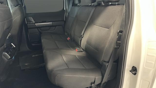 Used 2023 Oxford White Ford XLT image 21