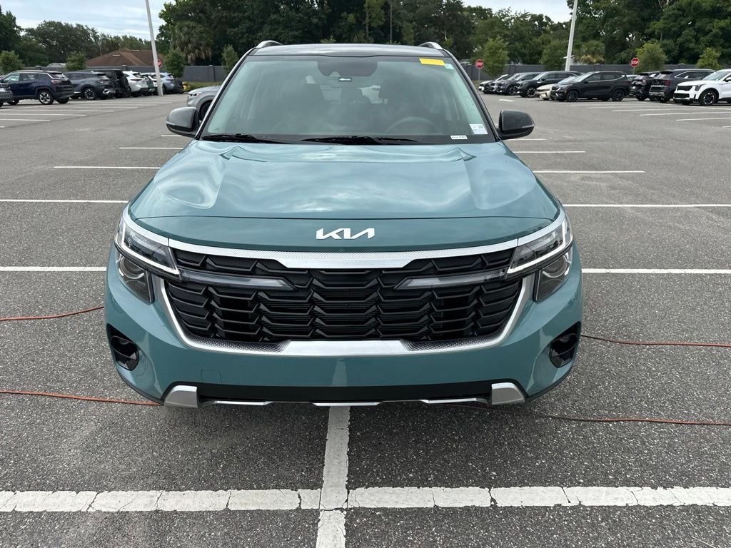 Used 2025 Blue Kia S image 14