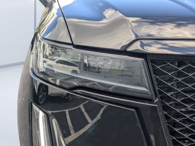 Used 2021 Black Cadillac Sport image 9