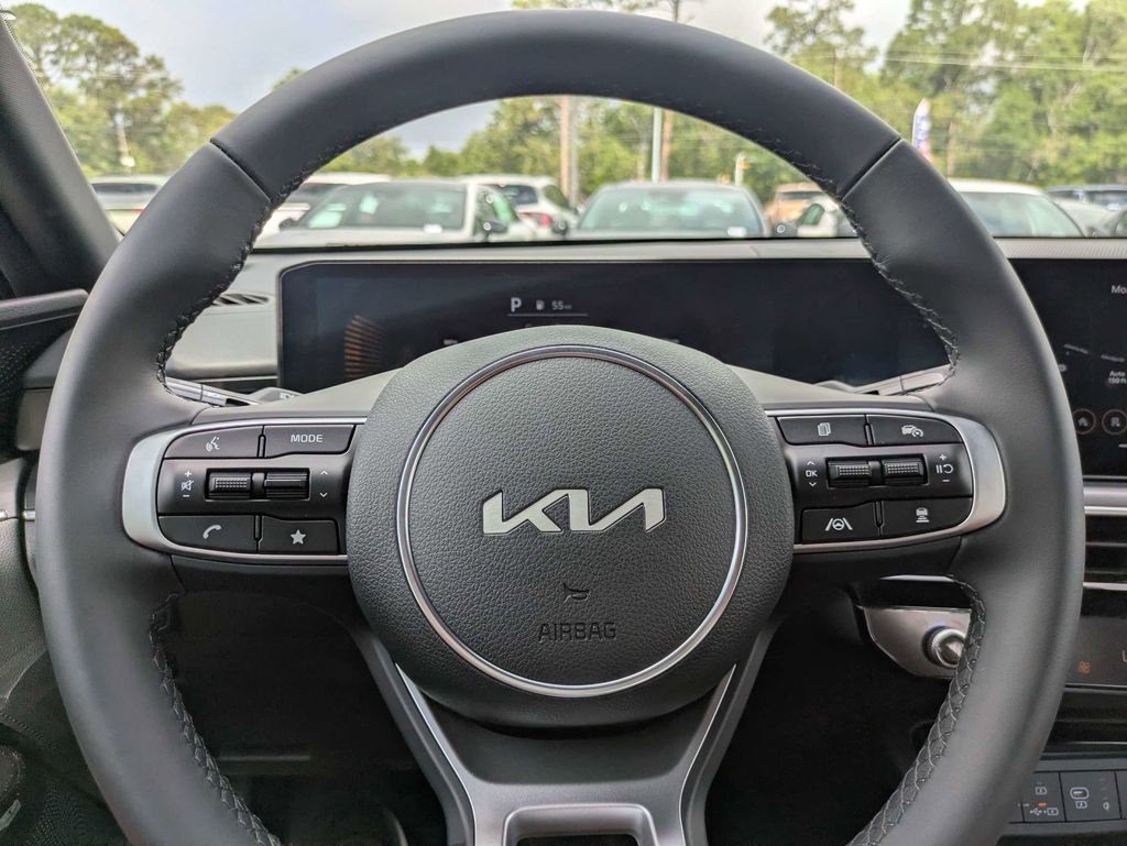 New 2026 Snow White Pearl Kia GT-Line FWD image 27