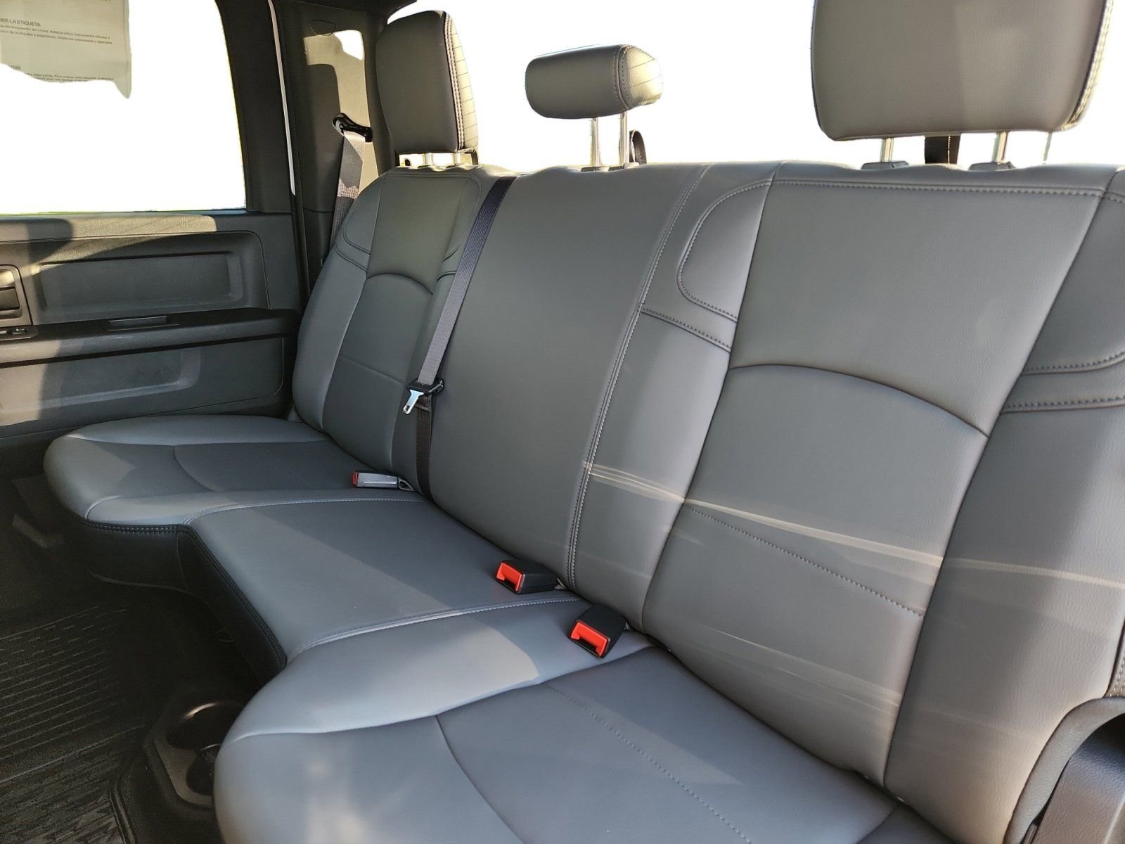 2026 RAM 3500 Chassis Tradesman - Photo 13