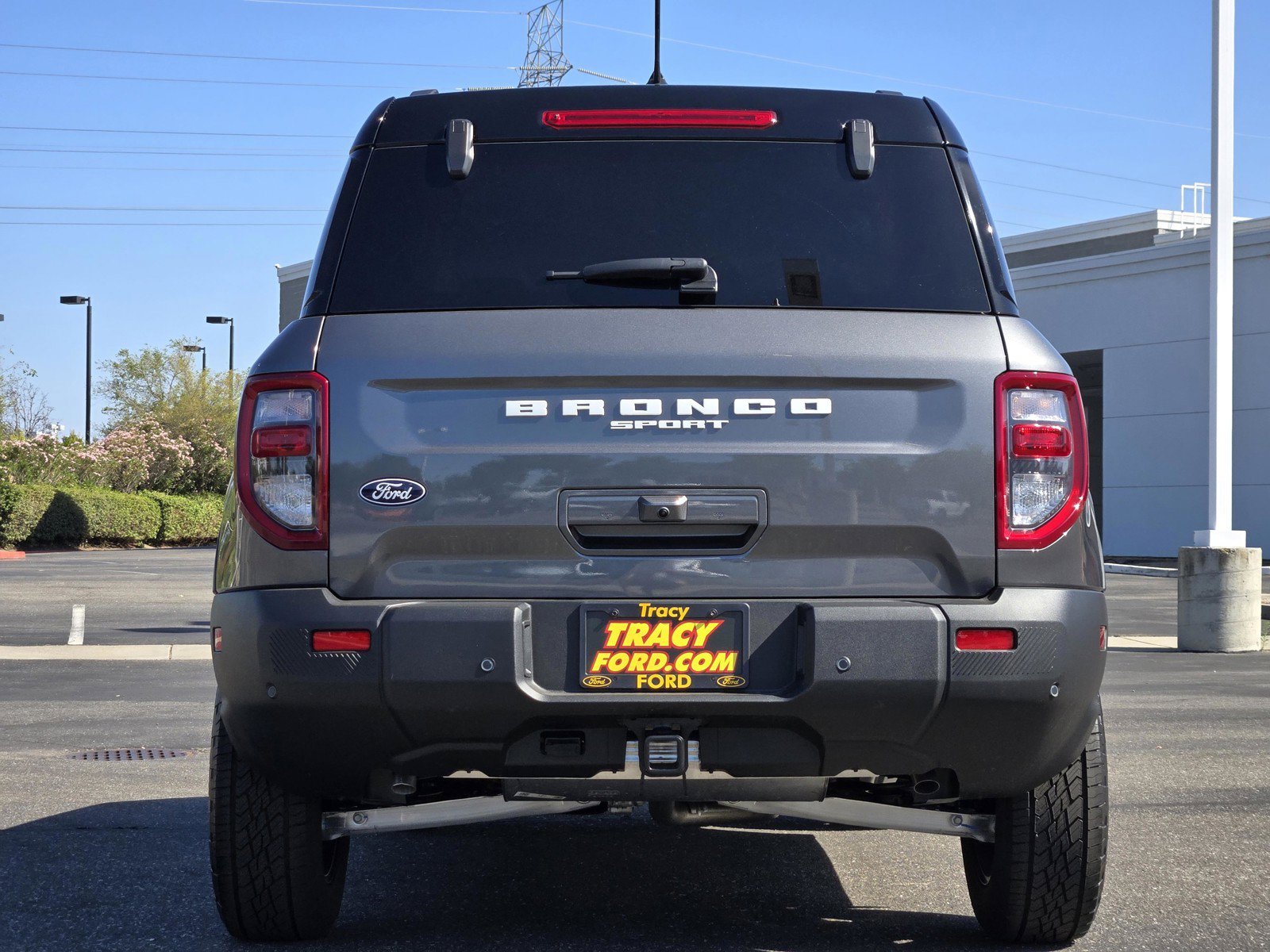 New 2026 Carbonized Gray Metallic Ford Badlands® image 5