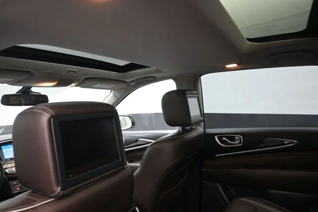 Used 2017 Majestic INFINITI Base image 20