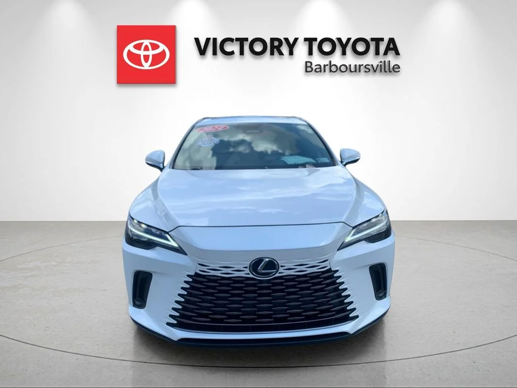 Used 2024 White Lexus 350 Premium Plus image 8